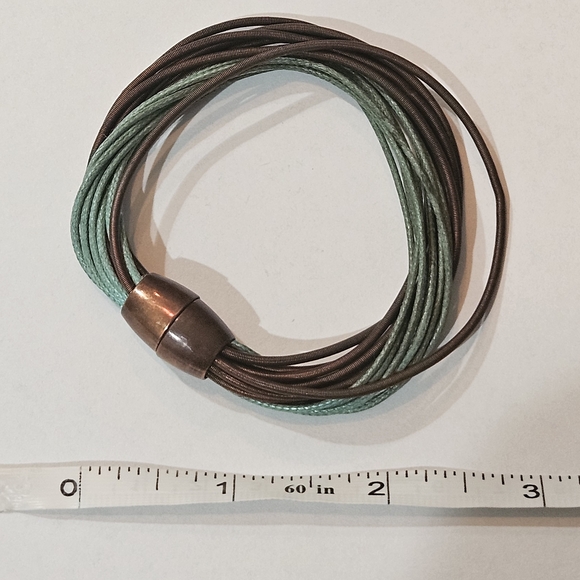 NEW Zara Cord Bracelet Green Brown Magnetic Closure Bohemian Retro 70s Casual - Picture 6 of 6
